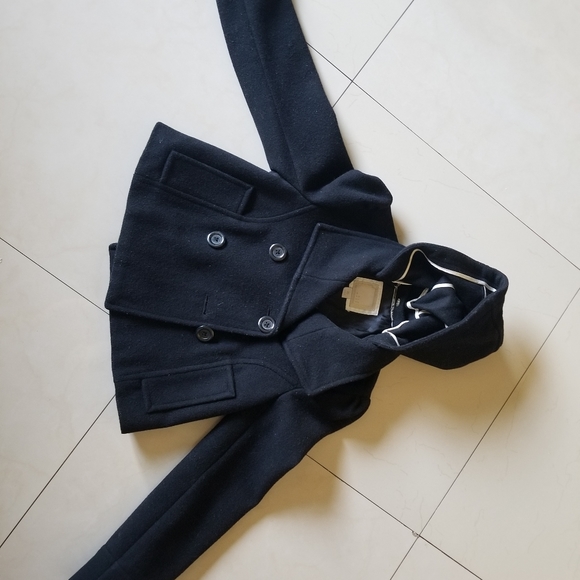 Women crop coat - Picture 2 of 2